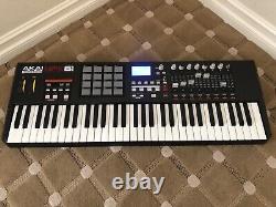 Akai MPK61 MIDI Keyboard Controller Semi-Weighted 61 Keys Black