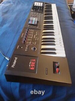 ROLAND FA-06 61 Key Music Workstation SYNTH KEYBOARD