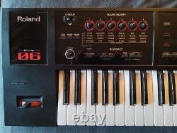 ROLAND FA-06 61 Key Music Workstation SYNTH KEYBOARD