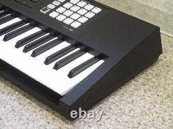 Roland FA-07 Keyboard 76 Keys Synthesizer Piano Music Workstation