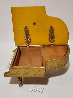 Vtg Thorens Grand Piano Music Jewelry Cigarette Box With Keyboard & Bakelite Top