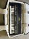 Yamaha Psrsx600 61-key Arranger Workstation With 61 Key Gator Case