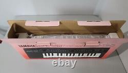 Yamaha Portasound PSS-130 Electronic Keyboard Piano Synthesizer Portable VTG Box