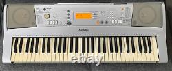 Yamaha YPT300 Keyboard Piano Musical Instrument Works Great