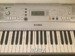 Instrument De Musique De Piano À Clavier Yamaha Ypt300 De Travail Avec Support De Stand Et De Musique