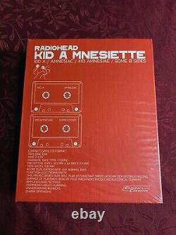 RADIOHEAD KID A MNESIETTE #446 of 5000 in French is: RADIOHEAD KID A MNESIETTE #446 sur 5000.