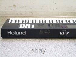 Roland FA-07 Clavier Synthétiseur Piano Workstation de Musique avec 76 Touches