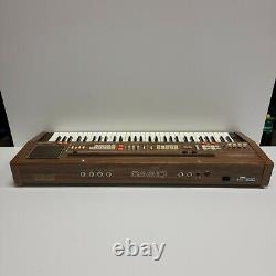 Vtg Casiotone 701 (ct-701) Synthétiseur De Clavier Pour Piano Électronique Organe En Bois
