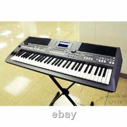 Yamaha Psr-s670 61key Portable Clavier Électronique Piano Japan